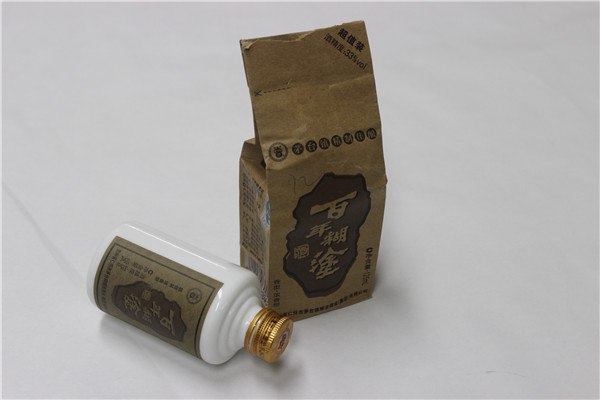 單面?？埌b百年糊涂酒牛皮紙袋解析